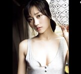 FRIDAY monthly girl 007 = 奥山かずさ BEST セレクション 200カット