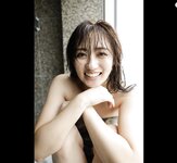 FRIDAY monthly girl 007 = 奥山かずさ BEST セレクション 200カット