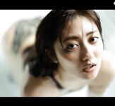 FRIDAY monthly girl 007 = 奥山かずさ BEST セレクション 200カット