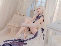 [Cosplay] Yaokoututu 咬一口兔娘ovo - Young lady dressing up 梳妆的大小姐