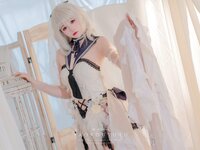 [Cosplay] Yaokoututu 咬一口兔娘ovo - Young lady dressing up 梳妆的大小姐