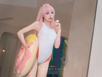 [Cosplay] Yaokoututu 咬一口兔娘ovo - National Team 02 Swimsuit 国家队02泳装