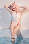 [Cosplay] Yaokoututu 咬一口兔娘ovo - National Team 02 Swimsuit 国家队02泳装