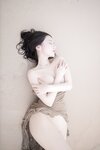 [Cosplay] 鱼子酱雨后海滩写真