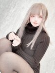 [Fantia] 2022年4月 Uriうり[77P2V-373MB]