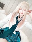 [Fantia] 2022年4月 Uriうり[77P2V-373MB]