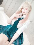 [Fantia] 2022年4月 Uriうり[77P2V-373MB]