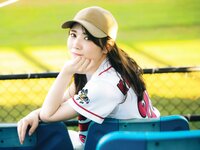 [Photobook] Mayu Tamura 田村真佑 - 1st Photobook The moment I fell in love 恋に落ちた瞬間(2nd scan)