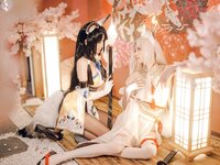 [Cosplay] Miko 酱 & Lily - Walnut 胡桃