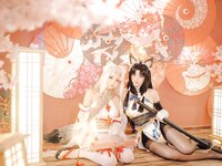 [Cosplay] Miko 酱 & Lily - Walnut 胡桃