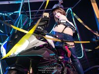 [Cosplay] 咬一口兔娘 迅疾的蓝星 巴尔的摩