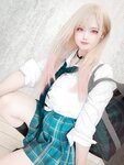[Fantia] 2022年2月 Uriうり[81P2V-372MB]