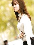 [Photobook] Mizuki Yamashita 山下美月 - 1st Photobook Unforgettable Person 忘れられない人 (3rd scan)
