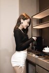 Hot 鱼子酱偷内裤的贼写真