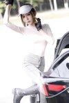 王馨瑶钓鱼灰色紧身牛仔裤无水印版本带藏图[102P-295M]
