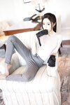 王馨瑶钓鱼灰色紧身牛仔裤无水印版本带藏图[102P-295M]
