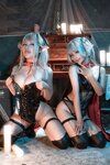 [Cosplay] Chun Momo 蠢沫沫 & Yixiao 一笑芳香沁 - Vampire Twins 双人吸血鬼