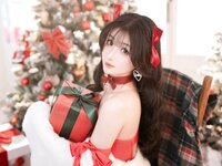 [Cosplay] rioko凉凉子 – 圣诞礼物 [51P10V-1.19GB]