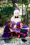 [Cosplay][PNME-104] Yue & Xianliang - Begging for a helping hand from a tall glamorous layer