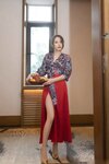 Hot 鱼子酱蜜甜果写真