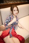 Hot 鱼子酱蜜甜果写真