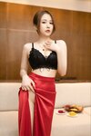 Hot 鱼子酱蜜甜果写真
