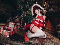 [Cosplay] 咬一口兔娘 魔女圣诞夜