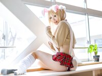 [Cosplay][Mochi Mochi Teikoku もちもち帝国] Kururu Kurasaka 倉坂くるる - usamimi-MIX! うさみみっくす