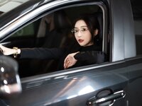 Hot 王馨瑶 黑色西装加西裤高启兰