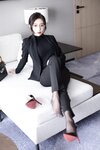 Hot 王馨瑶 黑色西装加西裤高启兰