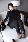 Hot 王馨瑶 黑色西装加西裤高启兰
