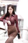 Hot 王馨瑶 暗红网纱透视御姐装