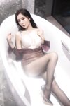 Hot 王馨瑶 暗红网纱透视御姐装