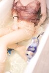 Hot 谢小蒽浴室醉酒写真