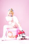 [Cosplay] ZinieQ - Princess Peach Figure