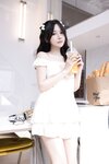 Hot 鱼子酱小邹菊写真