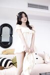 Hot 鱼子酱小邹菊写真