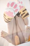 Hot 鱼子酱小邹菊写真