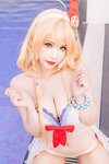 [Cosplay] Pyoncos - Pecorine