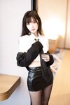 Hot 林星阑 黑丝皮裙