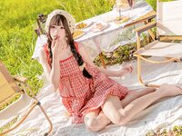 [Cosplay] Yaokoututu 咬一口兔娘ovo - Green field tea party 绿野茶会