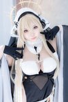 [Cosplay][Shooting Star’s] SAKU サク - Implacable