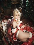 [Cosplay] Hu LiLi 湖里狸 - Christmas Artoria 圣诞阿尔托莉雅