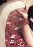 [Photobook] 佐藤寛子 - 情熱 (見開連結済)