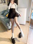 [Cosplay] 小九九 July芝岚 NO.006 油亮肉丝加白棉袜