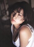 [Photobook] 仲根かすみ - sabra別冊  -Quietdays- クワイエット・デイズ (2005.08.28)
