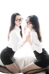 Murmure - Girl and Girl