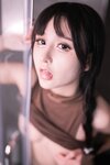 Hot 蛋蛋 凸点棕裙