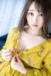 [Photobook] 桐谷なお オフィシャルヌード写真集 BON VOYAGE