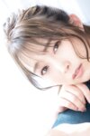 [Photobook] 桐谷なお オフィシャルヌード写真集 BON VOYAGE